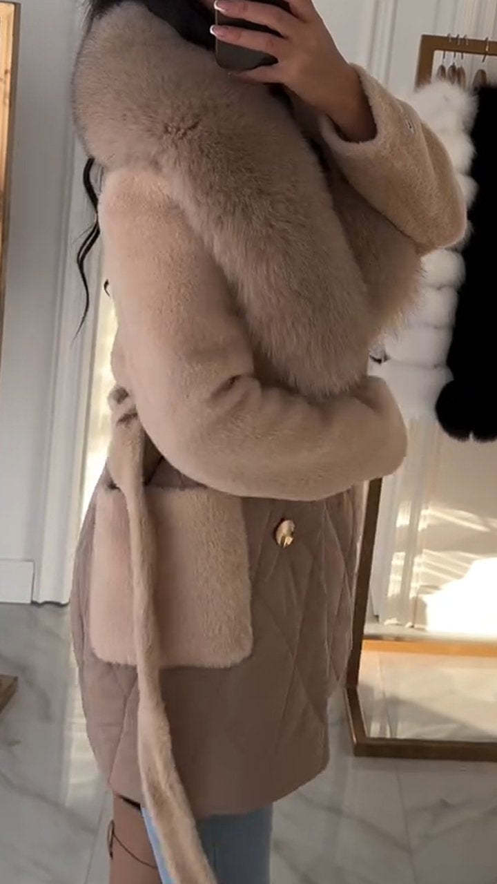 Adriana Women’s Coat – Stylish & Versatile Design