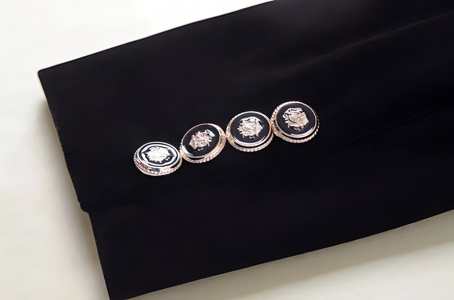 Camille Velvet Blazer - Slim Fit, Single Button