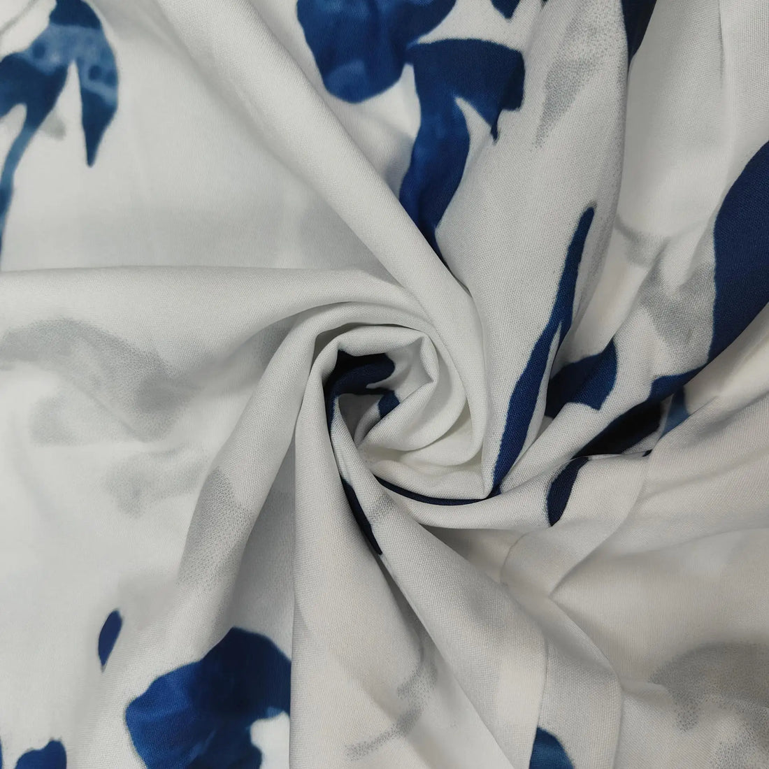 Isabelle Dress- Feminine Elegance