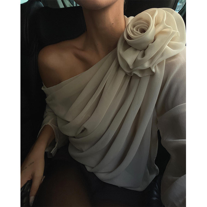 Sienna Blouse – Sophistication with a Floral Touch